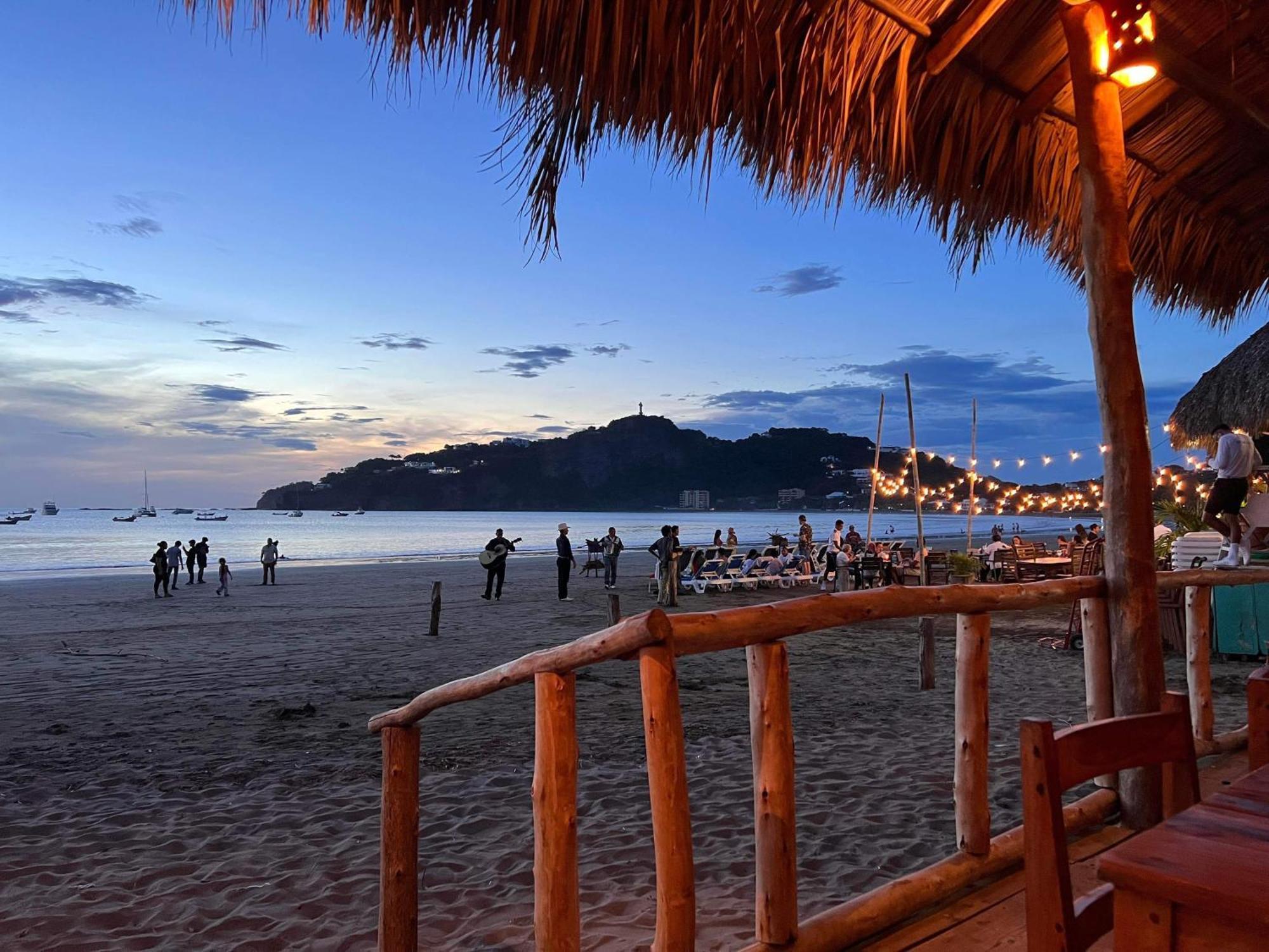 Buena Onda Backpackers Ξενοδοχείο San Juan del Sur Εξωτερικό φωτογραφία